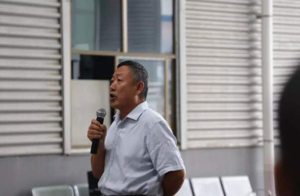 鑫业润滑油董事长