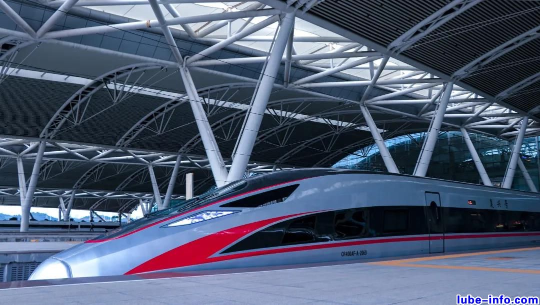 昆仑润滑高铁动车组齿轮箱润滑油成功应用于中国铁路成都局