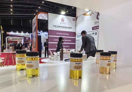 ��������г� | ���ջ�ѧ�ϳɻ����͵�½�ж�����չ