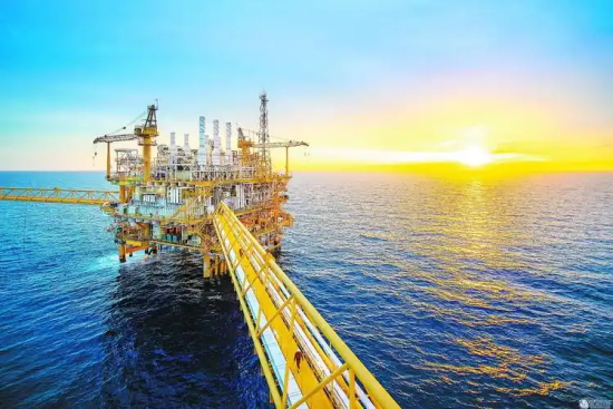 ʷ�������أ�ȫ��ʯ���ռ�����ǧ��Ͱ